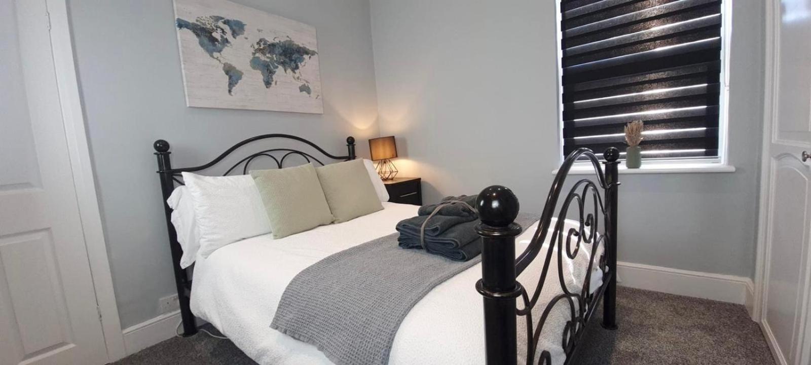 Westcliff-On-Sea Modern 2 Bedroom Apartment - Free Parking Southend-on-Sea Eksteriør bilde